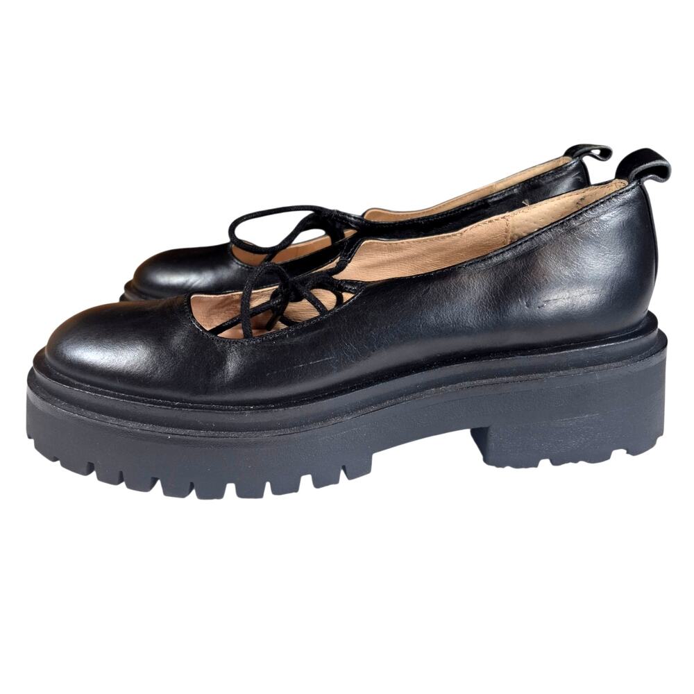 Steve Madden Black Leather Lace-Up Platform Flats